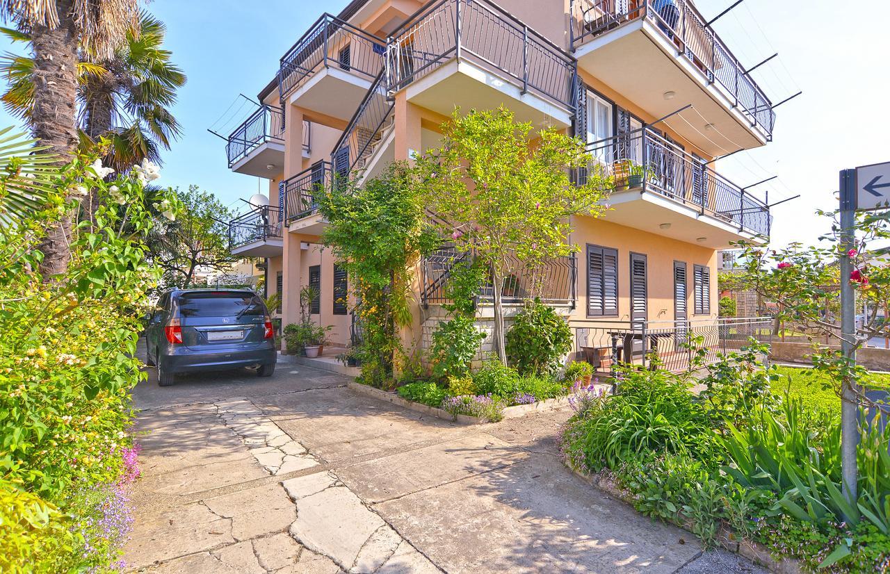 Apartment Ljiljana 1553 Novigrad Istria Buitenkant foto