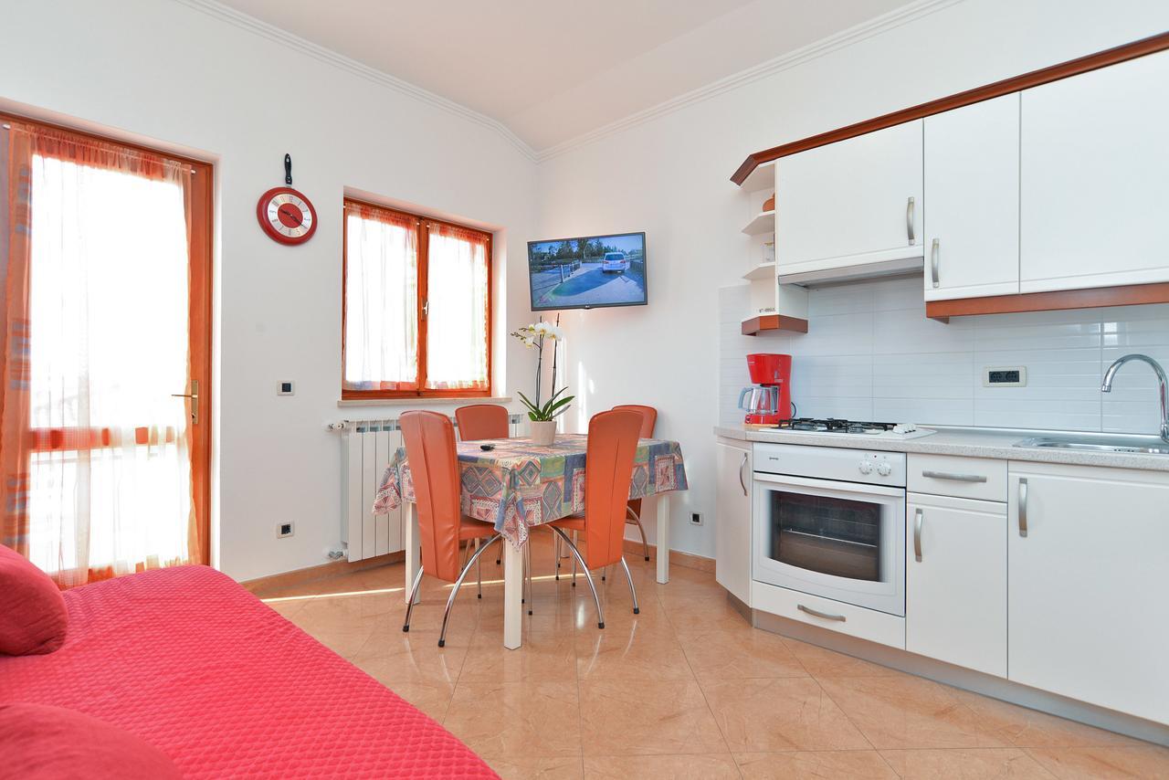 Apartment Ljiljana 1553 Novigrad Istria Buitenkant foto