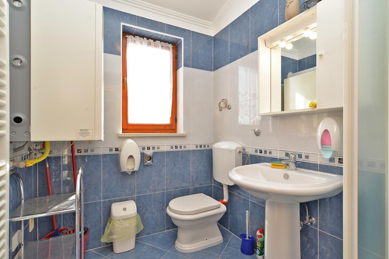 Apartment Ljiljana 1553 Novigrad Istria Buitenkant foto