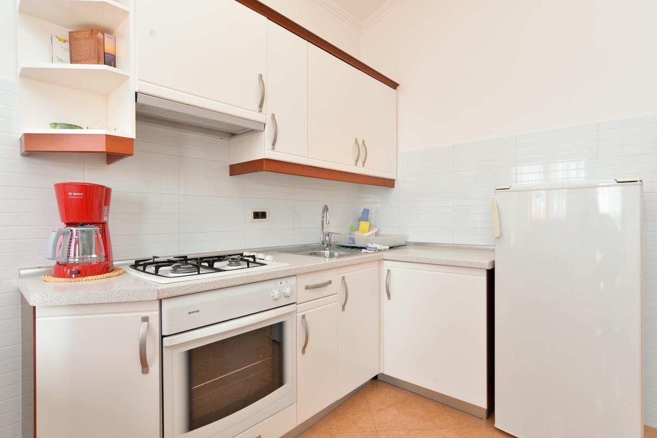 Apartment Ljiljana 1553 Novigrad Istria Buitenkant foto