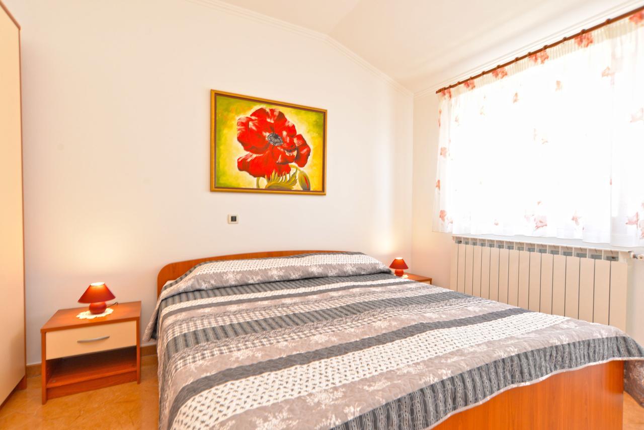 Apartment Ljiljana 1553 Novigrad Istria Buitenkant foto